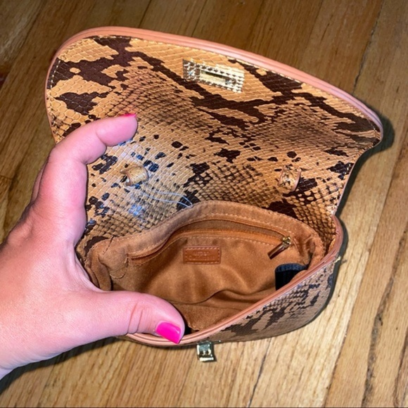 Rachel Half-Moon Belt loop bag in Brown - Picture 6 of 7